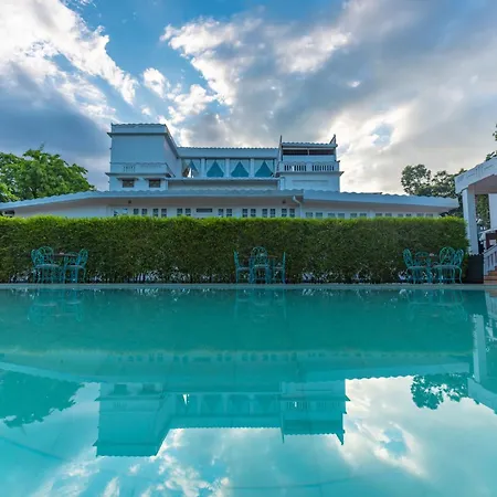 Saraca Hotel Lucknow-2